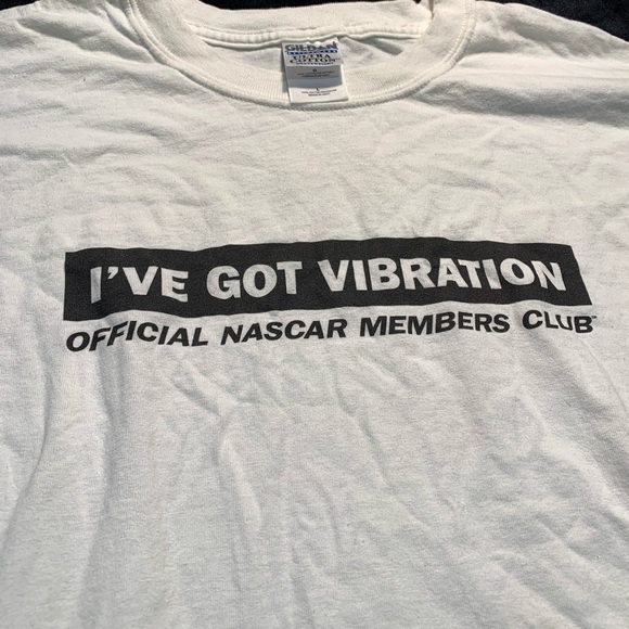 💛 Vintage NASCAR “I’VE GOT VIBRATION” Graphic Tee – Official Members Club Size L - Picture 6 of 8